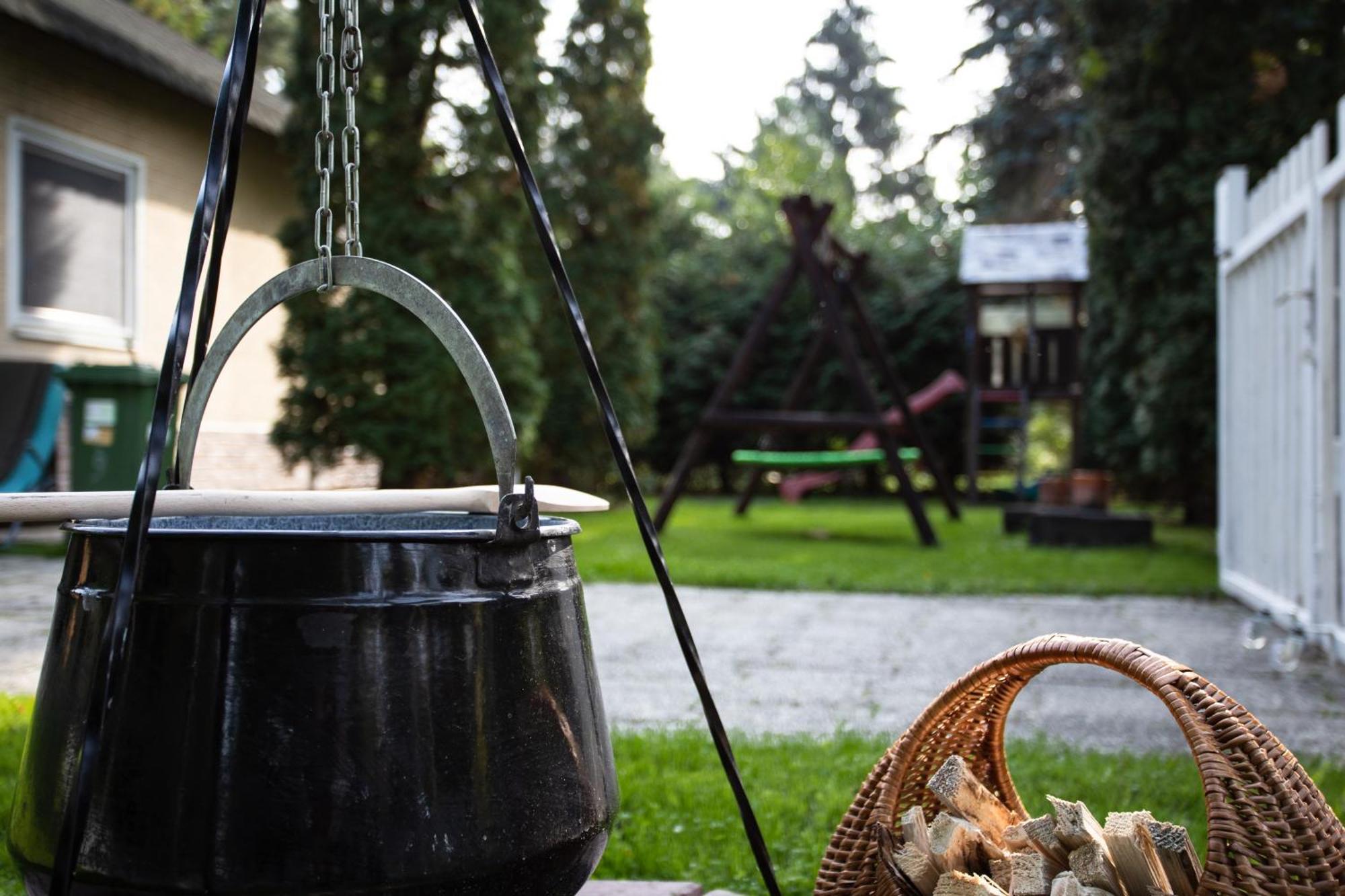 Dunakanyar, Szentendrei Sziget Szamoca Vendeghaz Horany Telen Nyaron Szigetmonostor 外观 照片